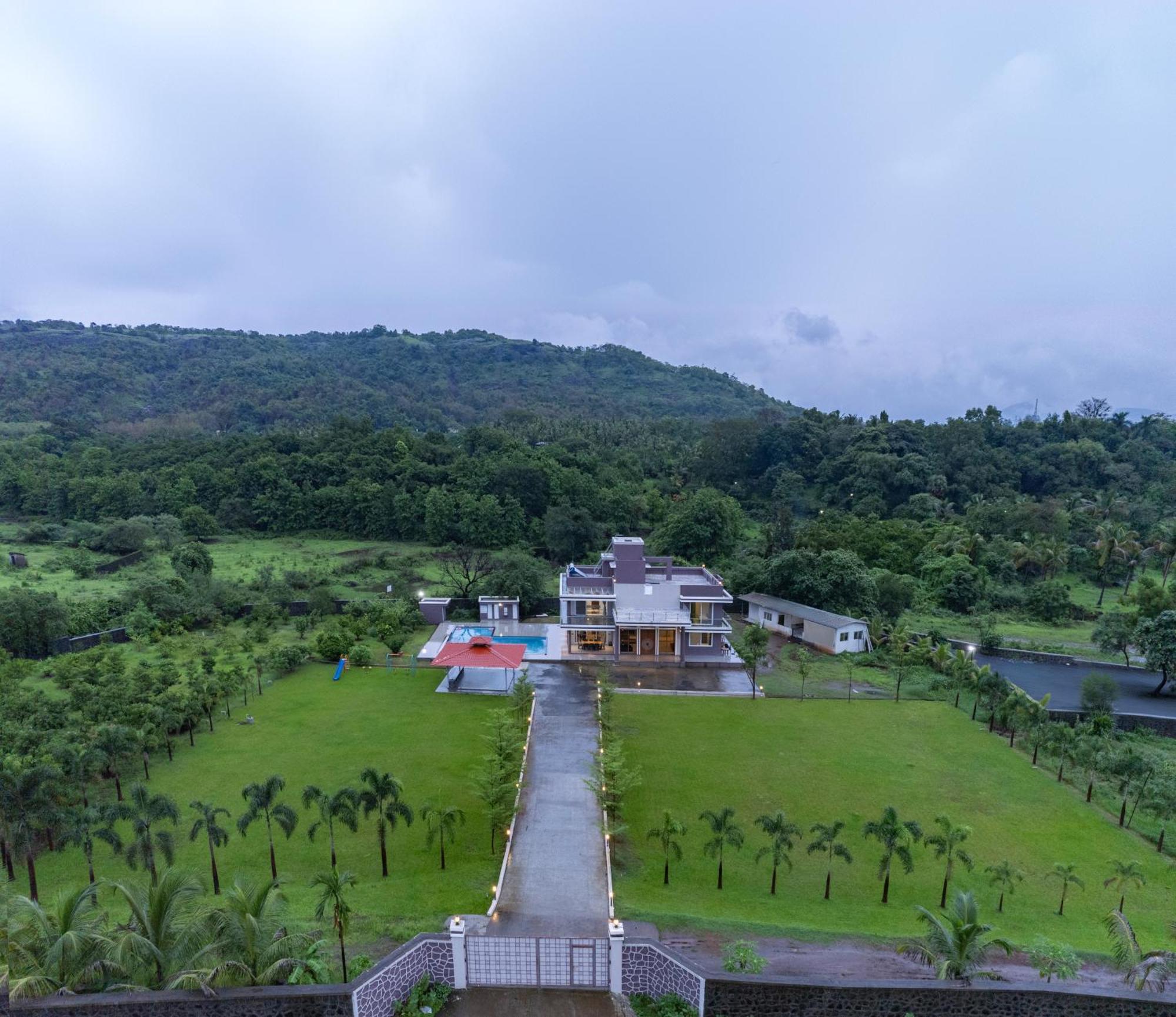 Stayscape Shreeji Farms 4Bhk Karjat Eksteriør billede