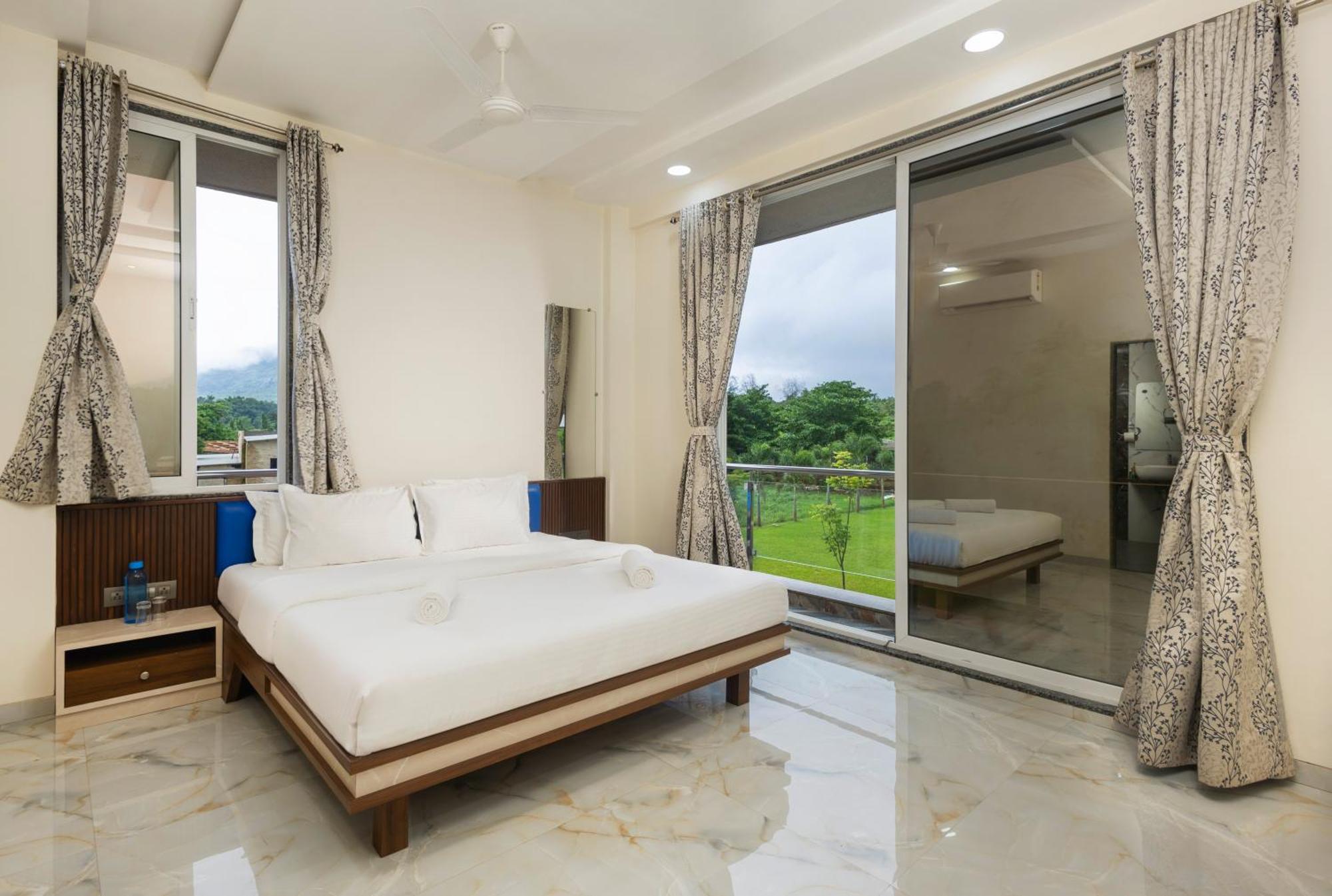 Stayscape Shreeji Farms 4Bhk Karjat Eksteriør billede